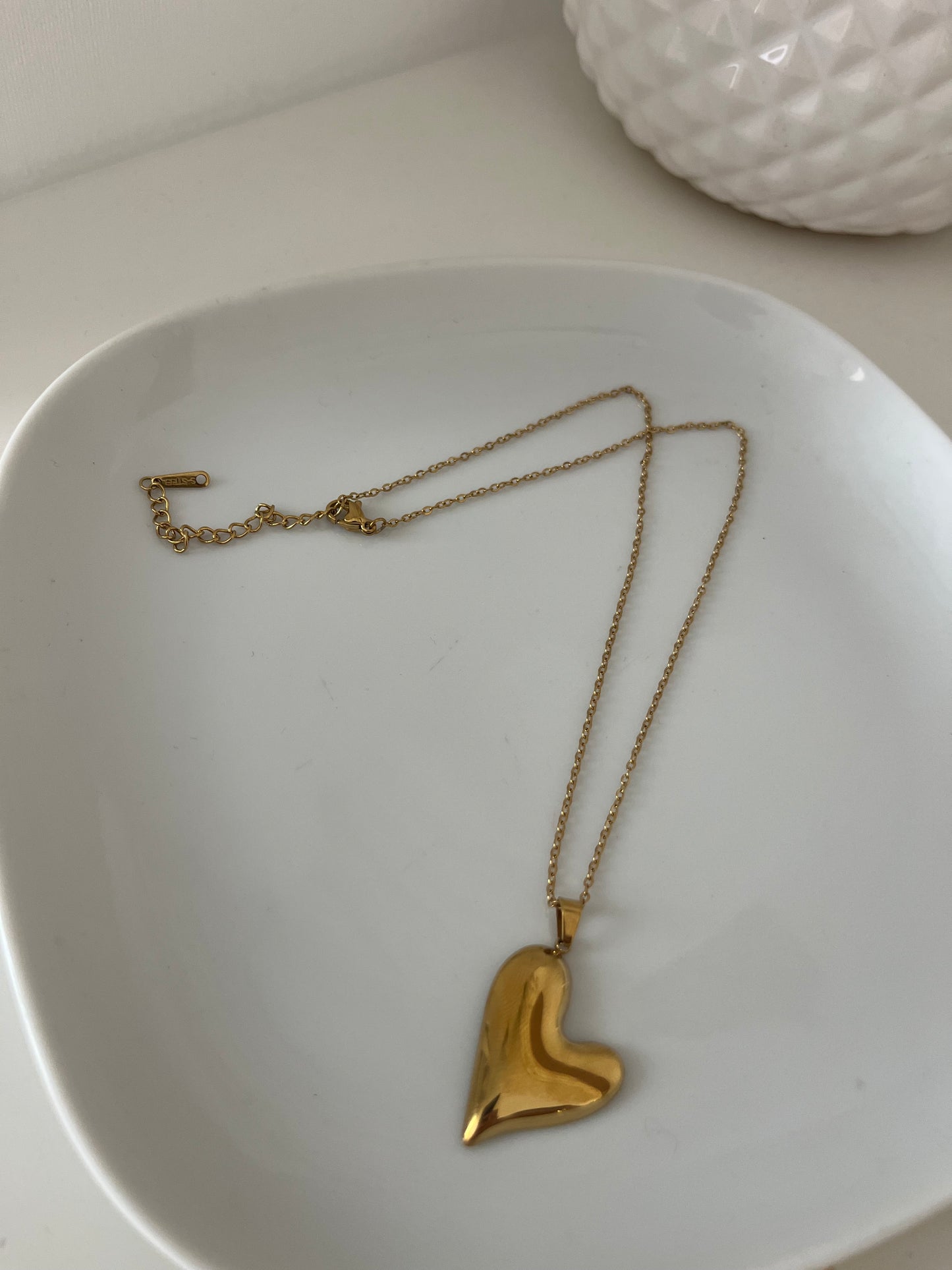 Collier LONE