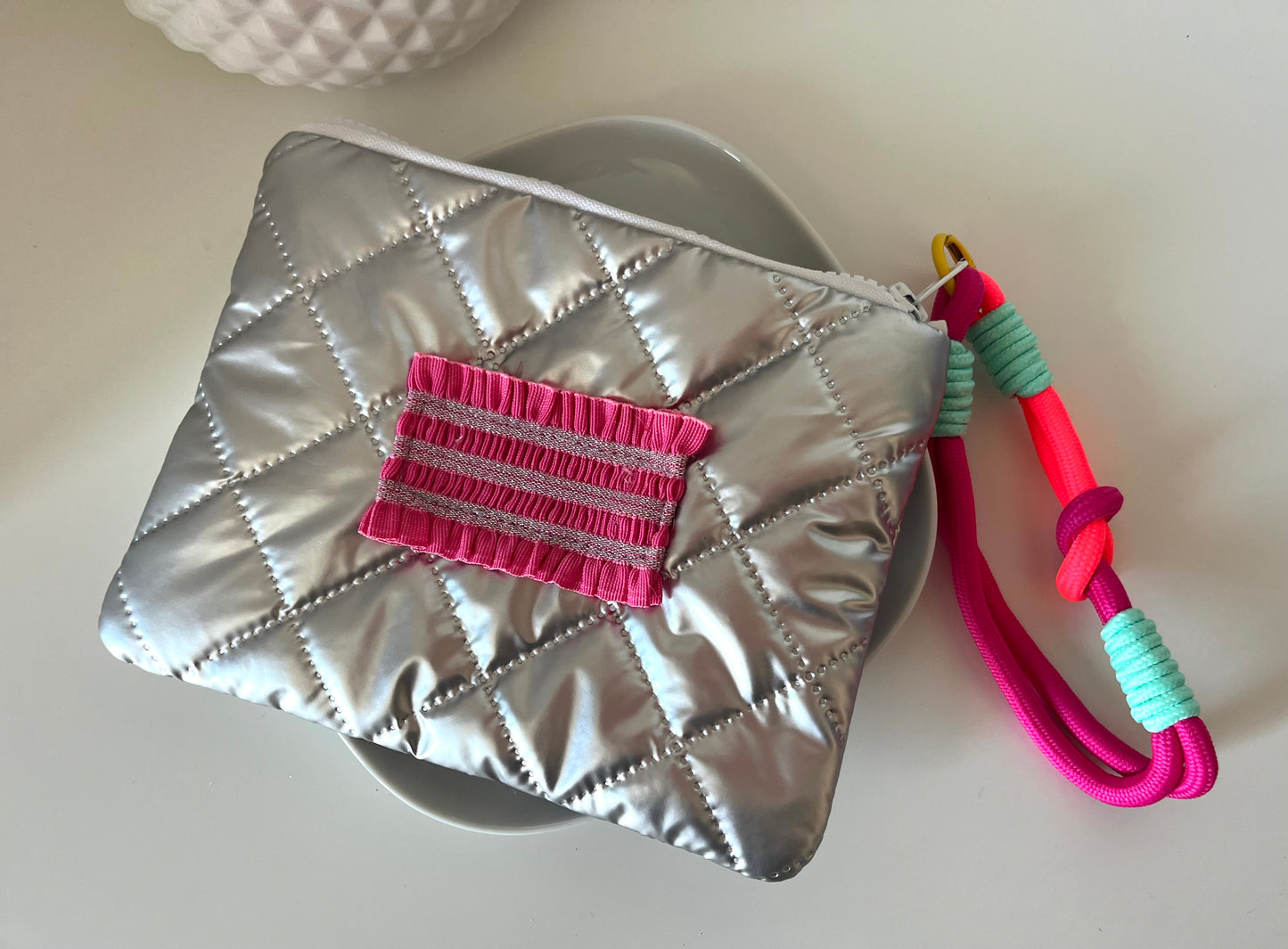 Trousse Fantasia rose fluo