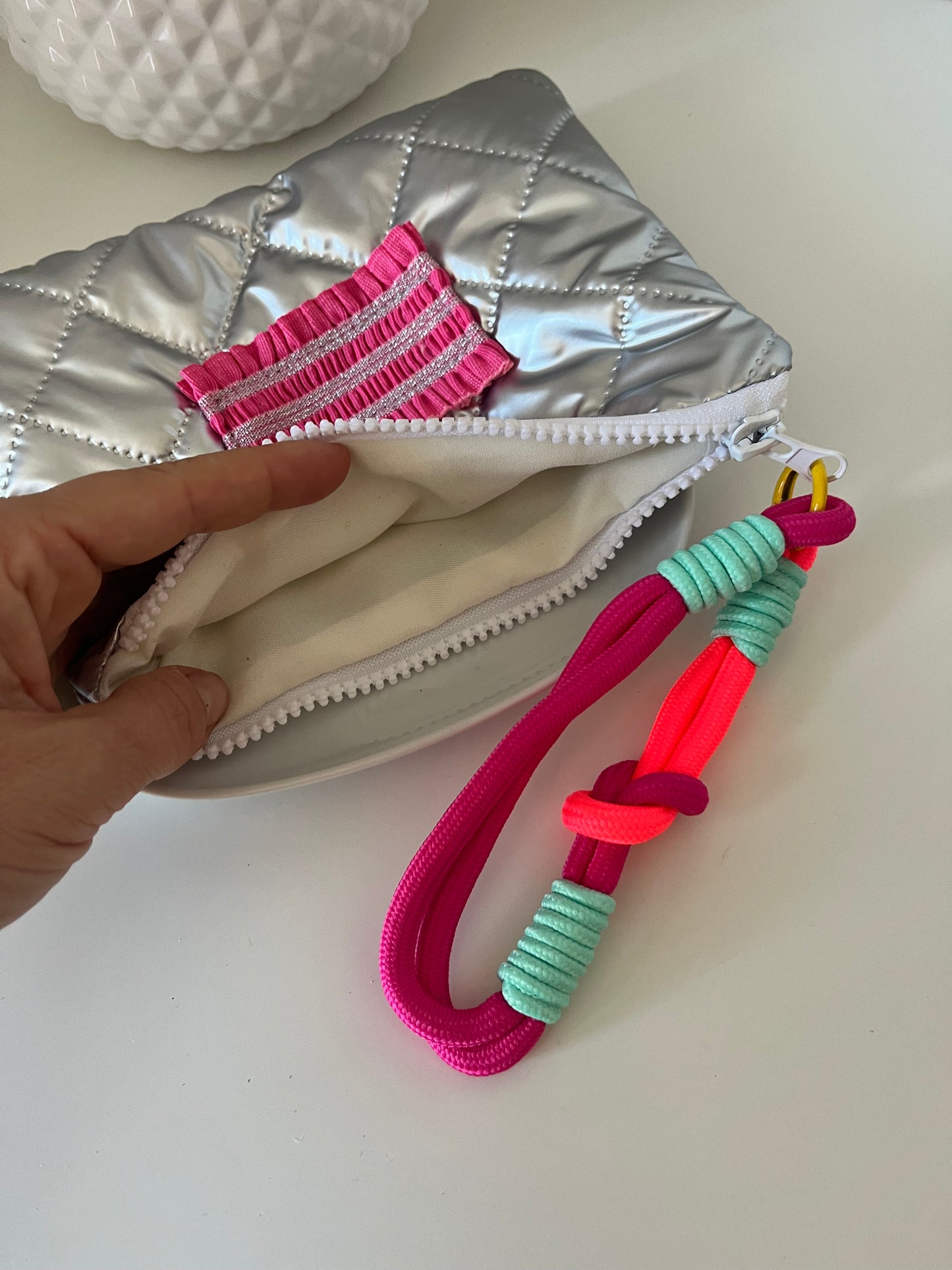 Trousse Fantasia rose fluo