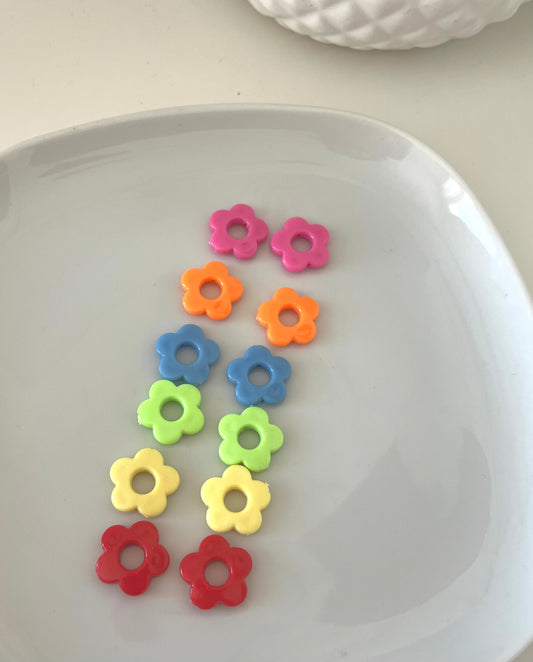 Paire de Fleurs pour créoles 18mm