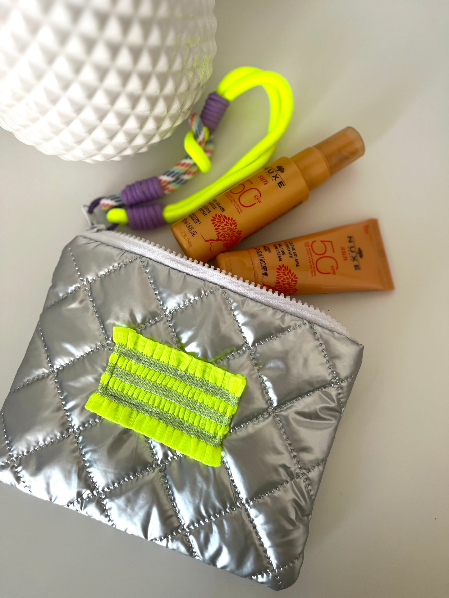 Trousse Fantasia jaune fluo