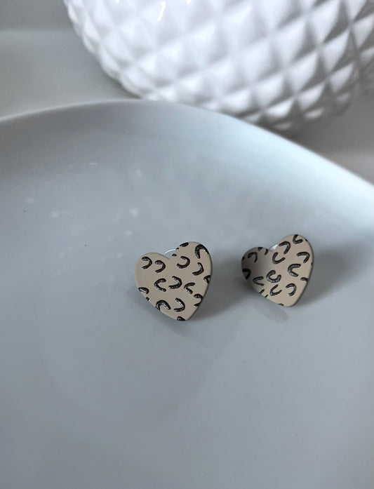 Clous d’oreilles LEONY