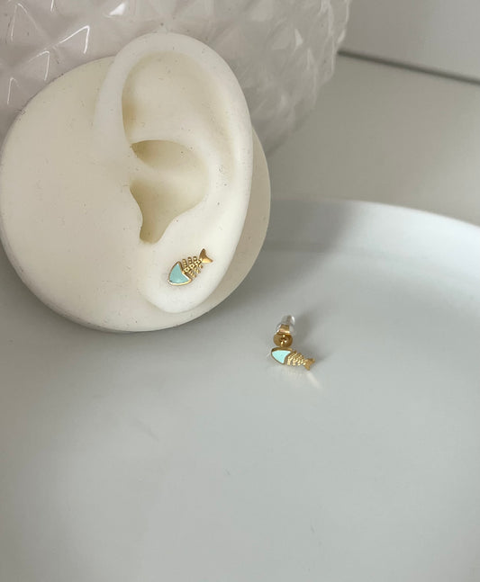 Clous d’oreilles poisson vert d’eau