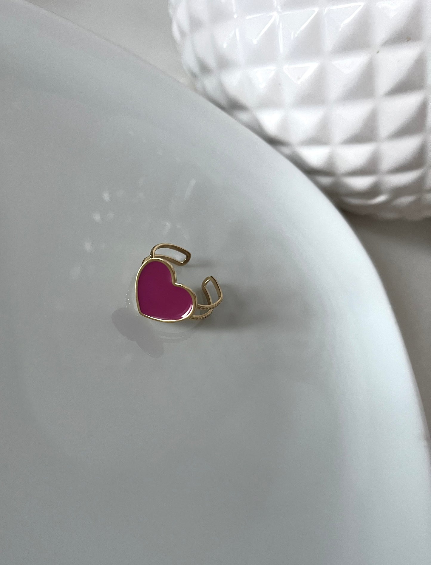 Bague, cœur fuchsia